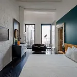 Designer Loft By Elite Apartmán *